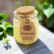 Load image into Gallery viewer, Honeysuckle Scented Soy Wax Candle Pot
