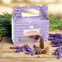 Load image into Gallery viewer, Satya Lavender Backflow Dhoop Cone